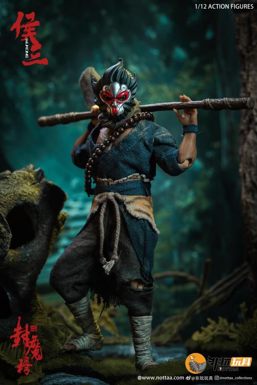 This 1/12 scale articulated figure of the martial artist monk Wukong measures around 6.5 inches tall and features real fabric clothing, alternate hands, monkey mask, beaded necklace, 2 bananas, and his monk staff. This deluxe version also comes with an alternate monkey head sculpt, golden palm effect, 2 ape forearms with fists, wind effects, and 2 extra staffs.