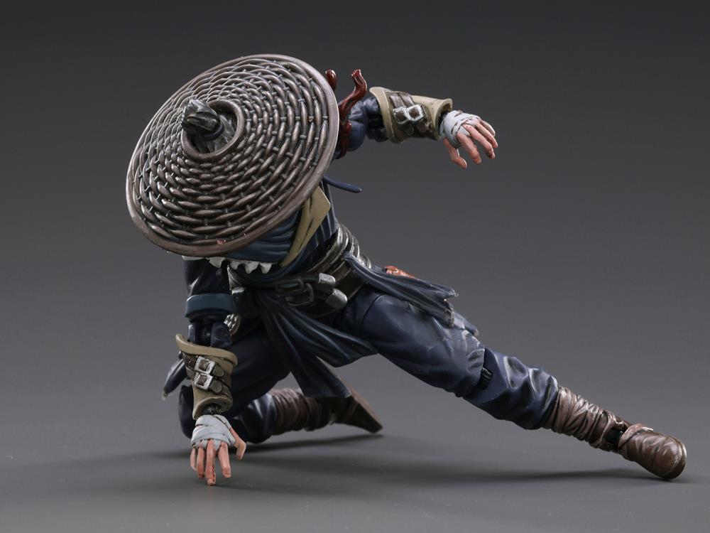 Joy Toy Dark Source JiangHu YunYue Qin/ Changwu Temple Monk Wunian/Wuzun Sect Tengtian Yue/ Xun Shentu figure are incredibly detailed in 1/18 scale. JoyToy, each figure is highly articulated and includes accessories.