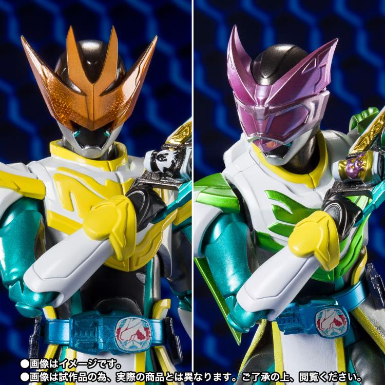 Premium Bandai/ Tamashii Nation/ Bandai Spirits/S.H.Figuarts From the Kamen Rider Revice series comes a new S.H.Figuarts figure: Kamen Rider Live in Bat Genome and Jackal Genome form! Measuring around 6 inches tall, Kamen Rider Live features multiple points of articulation and comes with Bat and Jackal Genome parts.