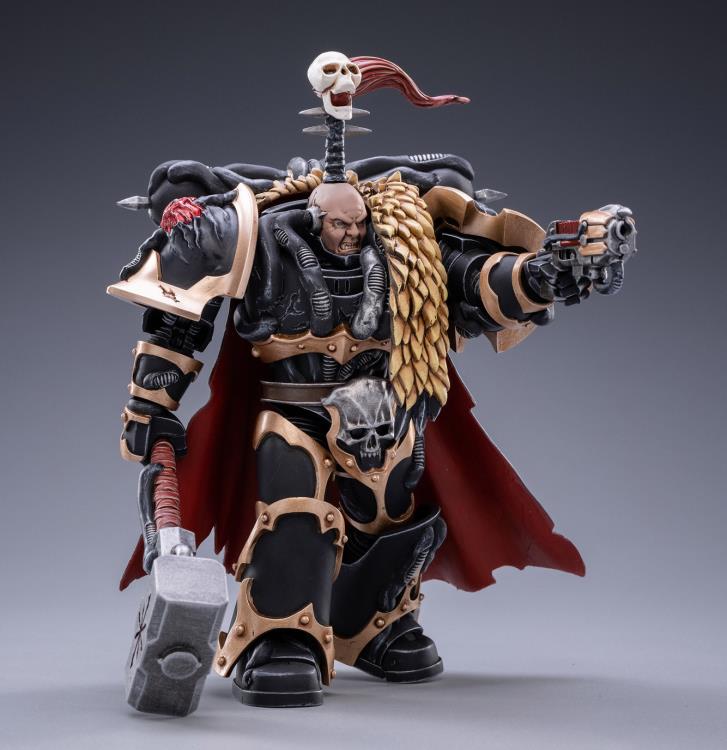 Joy Toy brings the Black Legion Chaos Space Marines to life with this 1/18 scale figure. The Black Legion is a Traitor Legion of Chaos Space Marines that is the first in infamy, if not in treachery, whose name resounds as a curse throughout the scattered and war-torn realms of Humanity. Recreate the most important battles with this highly detailed and articulated intimidating horned space marine figure.