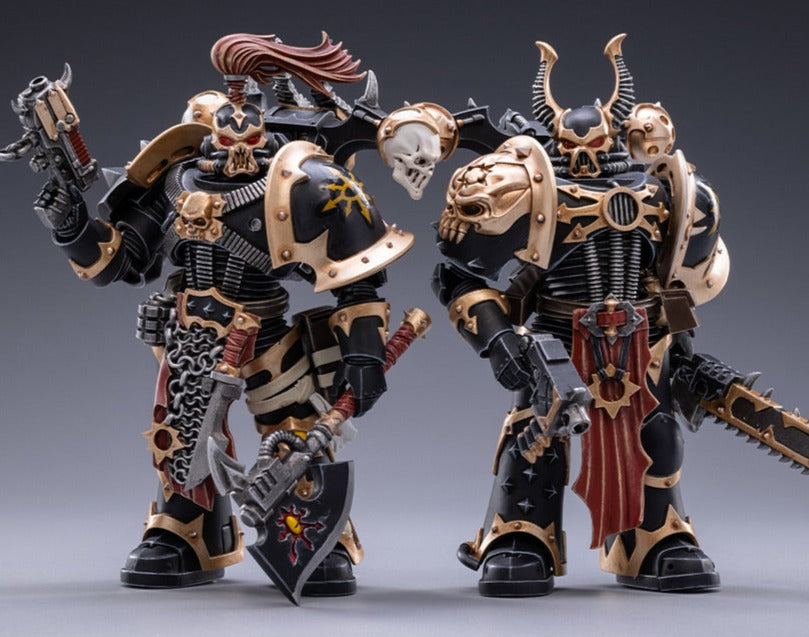 Joy Toy Black Legion Chaos Space Marines to life with this 1/18 scale figure. The Black Legion is a Traitor Legion of Chaos Space Marines that is the first in infamy, if not in treachery, whose name resounds as a curse throughout the scattered and war-torn realms of Humanity. JoyToy recreate the most important battles with this highly detailed and articulated intimidating horned space marine figure.