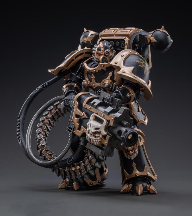 Joy Toy brings the Black Legion Havocs Marine to life with this 1/18 scale figure. The JoyToy Black Legion is a Traitor Legion of Chaos Space Marines that is the first in infamy, if not in treachery, whose name resounds as a curse throughout the scattered and war-torn realms of Humanity. Recreate the most important battles with this highly detailed and articulated figure.