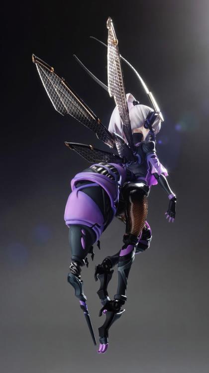 The Argidae Girl BEE-04R figure is based on an illustration by Mogumo in 1/12 scale! With several removable parts and a movable eyeball gimmick, this figure is easily customizable for your collection! The base of the figure even includes storage for smaller additional parts when they are not in use!