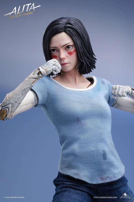 This Queen Studios’ 1/4 scale Alita statue: Battle Angel Stands at 47cm tall. A near perfect scaled down replica of the 1/1 Life-Size statue. Like the life-size statue, her porcelain “doll” body is intricately designed, capturing the unique patterns and clockwork. Her likeness has been recreated with stunning accuracy, and the unique movie inspired base is packed full of detail making this the ultimate collector piece.