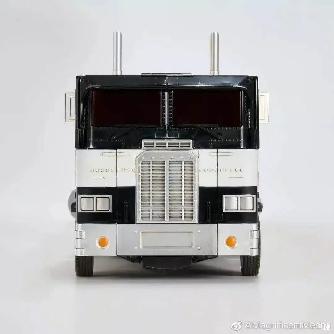 Magnificent Mecha MM-01B Bumblebee Movie Optimus Prime Black Ver.