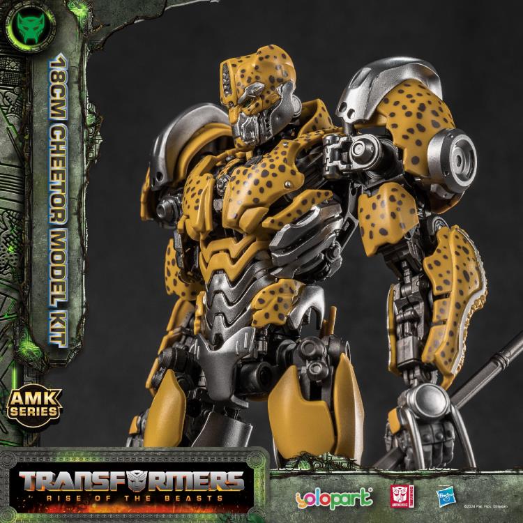 This figure is part of Yolopark’s AMK series line which are easy to assemble action figures. All parts come pre-prainted and pre-assembled, so you just have to connect head, torso, limbs and some extra panels. Once constructed, you end up a highly detailed figure of Cheetor from the upcoming Transformers: Rise of the Beasts movie, standing just over 7 inches tall and packed with premium articulation