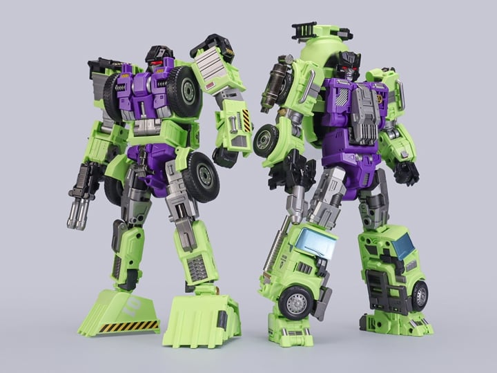 Mecha Invasion is proud to present a new set of figures that will add some firepower to your collection: the GLA-01 and GLA-02 figures! Able to convert from robot mode to construction vehicles mode, dominate the battlefield with these epic figures! Order yours today!