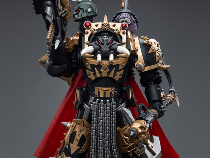 Joy Toy brings the Chaos Space Marines Black Legion to life with this Warhammer 40K 1/18 scale figure! The Black Legion is a Traitor Legion of Chaos Space Marines that is the first in infamy, if not in treachery, whose name resounds as a curse throughout the scattered and war-torn realms of Humanity.