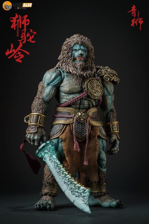 Stripped of its armor, the figure's agility is unencumbered; clad in it, the figure stands invulnerable to the onslaught of blades. Cloaked in a wired fabric cape for daily guise, it serves to divert prying eyes.  The Cyan Lion action figure continues the use of the bio textured approach to ensure the transparency of the skin texture, with the use of the exclusive air cushion gear joints for the body ensuring durability at critical joints such as the elbows, knees, and ankles.