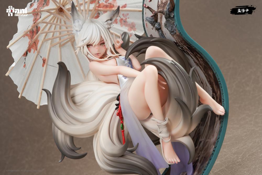 AniMester is proud to introduce a new 1/7 scale figure that will fit perfectly into your collection: the Fox Fairy Mo Li! Seen hovering in the air, she holds her umbrella next to a painted scroll while making a fox sign with her other hand. Don't miss out and order yours today!