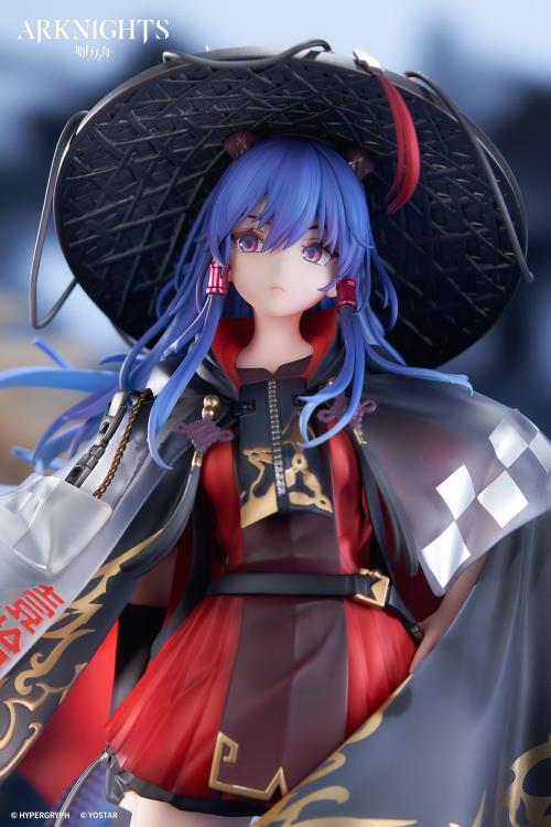 From the popular smartphone game "Arknights" Ch'en has been turned into 1/7 Scale figure wearing her special outfit "Ten Thousand Mountains"! Her flowing blue hair has been finely sculpted, and her distinctive outfit has been faithfully recreated from the illustration using clear parts. In addition, the paint of the patterns and decorations has been carefully crafted to give it a metallic feel, resulting in a gorgeous finish.