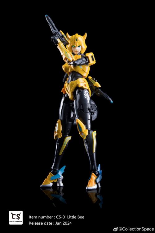 Add to your converting figure collection with this CS-01 Little Bee action figure by Collection Space! Little Bee features a high level of detail and articulation, and she can convert from robot mode into car mode!