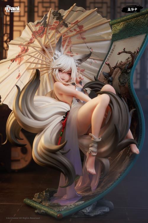 AniMester is proud to introduce a new 1/7 scale figure that will fit perfectly into your collection: the Fox Fairy Mo Li! Seen hovering in the air, she holds her umbrella next to a painted scroll while making a fox sign with her other hand. Don't miss out and order yours today!