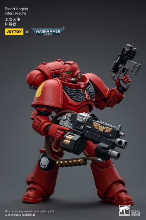 Joy Toy brings the Blood Angels to life with this Warhammer 40K 1/18 scale figure! Descended from the gene seed of the Primarch Sanguinius, the Blood Angels chapter of the Space Marines are among the most celebrated and loved of the chapters. However, those who join choose a cursed life - destined to one day be driven mad by the Red Thirst and an unending waking nightmare.