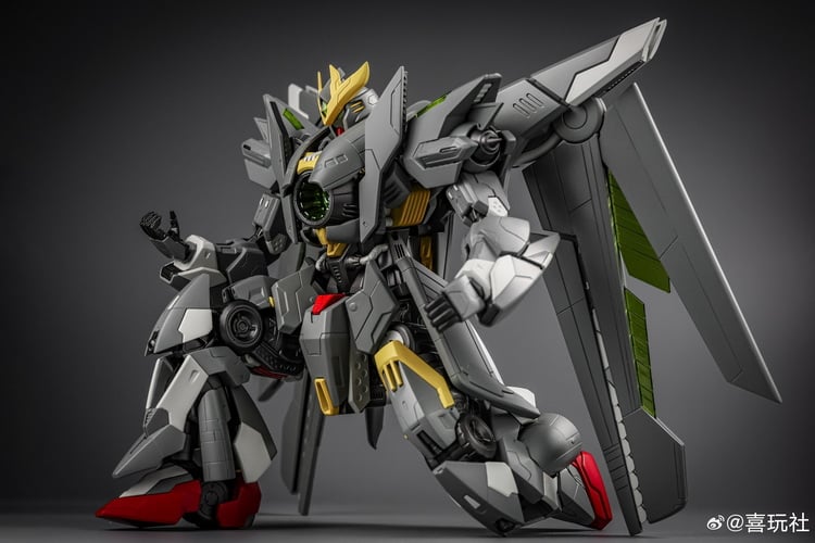 Build out your mecha collection with the Dragon Soul Fighter Y-20 Yunsheng model kit by Xiwanshe. The overall appearance of the Y-20 Yunsheng mecha model is based on an ultra-modern and futuristic image, integrating the charm of the traditional Chinese culture martial arts saint Guan Yu. Its shape has the huge body of the "Y-20". The four Chinese core engines are perfectly integrated into the shoulder armor and backpack of the mecha, giving it a powerful overall look. Be sure to add it to your collection!