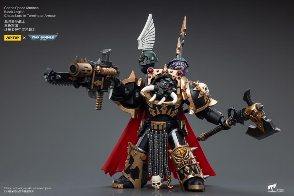Joy Toy brings the Chaos Space Marines Black Legion to life with this Warhammer 40K 1/18 scale figure! The Black Legion is a Traitor Legion of Chaos Space Marines that is the first in infamy, if not in treachery, whose name resounds as a curse throughout the scattered and war-torn realms of Humanity.