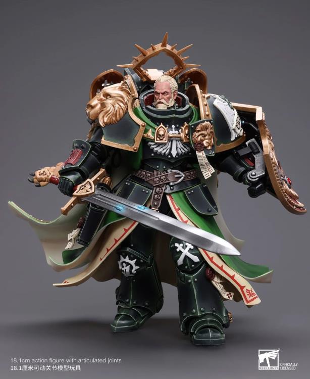 The Joy Toy Warhammer 40K Dark Angels Primarch Lion El‘Jonson action figure is a highly detailed collectible, perfect for fans of the Warhammer 40K universe. This figure captures the essence of the character’s formidable presence, making it a must-have for collectors and enthusiasts alike.