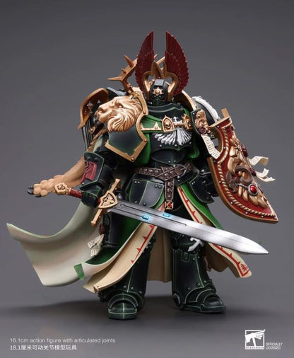 The Joy Toy Warhammer 40K Dark Angels Primarch Lion El‘Jonson action figure is a highly detailed collectible, perfect for fans of the Warhammer 40K universe. This figure captures the essence of the character’s formidable presence, making it a must-have for collectors and enthusiasts alike.