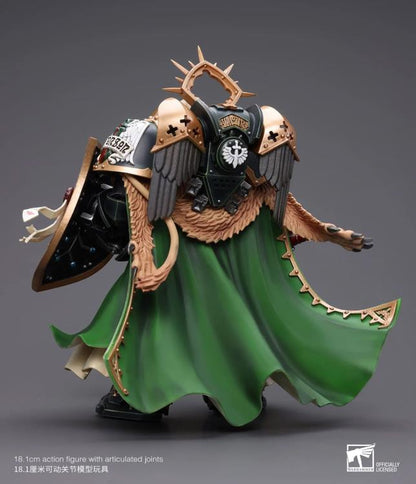 The Joy Toy Warhammer 40K Dark Angels Primarch Lion El‘Jonson action figure is a highly detailed collectible, perfect for fans of the Warhammer 40K universe. This figure captures the essence of the character’s formidable presence, making it a must-have for collectors and enthusiasts alike.