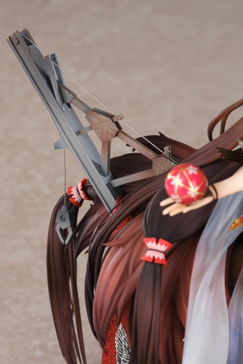 Apex Toys presents a beautiful and finely detailed 1/7 scale figure of Amagi from the Azur Lane mobile game, styled in her "Wending Waters, Serene Lotus" attire.