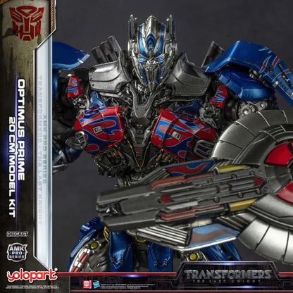 Yolopark's AMK Pro Series Transformers: The Last Knight Optimus Prime model kit stands tall ready for battle. It brings even stronger firepower to Optimus Prime with the exclusive upgrades of the AMK Pro Series.