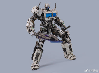 (Pre-order) Magnificent Mecha MM-01W White Optimus Prime Action Figure (Repaint Ver.)