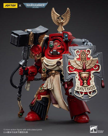 This 1/18 scale figure includes a variety of parts and accessories to allow you to customize your army of Warhammer 40k figures. Don't miss out on adding this figure to your collection!