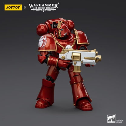 This figure depicts a Thousand Sons Legionary in the classic MK IV armor, showcasing the intricate details and mystical aura of the legion. This highly detailed 1/18 scale Warhammer The Horus Heresy Thousand Sons action figure features 28 points of articulation and comes with additional interchangeable parts.  Perfect for collectors and fans alike, this piece embodies the sorcery and strength of the Thousand Sons.