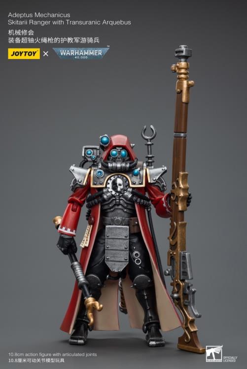 Joy Toy brings the Adeptus Mechanicus to life with this Warhammer 40K 1/18 scale figure! Keepers of the sacred tech knowledge that keeps the Imperium's war machines churning, the Adeptus Mechanicus zealously worship their Machine God or "Omnissiah". Regarding flesh as weakness, they replace their biological tissue with mechanical components until they are more machine than man.