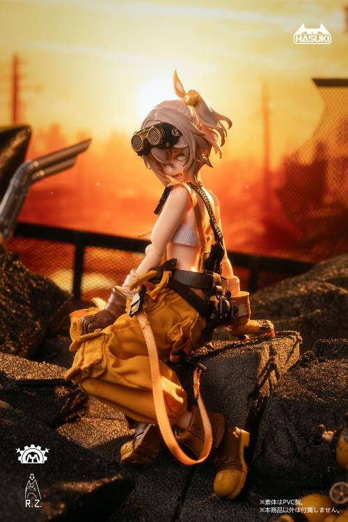 Expand your figure collection with the Pocket Art Series Mechanic Fiona 1/12 scale figure by Hasuki. This highly posable action figure includes additional parts and accessories to create fun poses or scenes with. Mechanic Fiona is seen with baggy orange suspender pants and goggles on her head, along with other attire fitting of this hard working mechanic. Be sure to add Fiona to your collection!