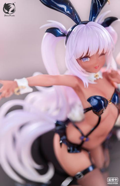 Based on the illustration by Illustrator Tamano Kedama comes the Kulomu 1/6 scale figure by BearPanda! This figure is around 10 inches tall and dislays the character in a revealing dark blue bunny outfit as she strikes a popular pose with a wink, while her hair flows behind her. Don't miss out on adding this figure to your collection!