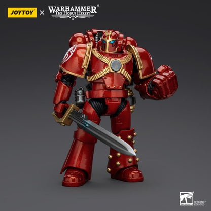 This highly detailed figure showcases the Tactical Squad Sergeant of the Thousand Sons Legion in MK IV armor, wielding a powerful Power Fist. This highly detailed 1/18 scale Warhammer The Horus Heresy Thousand Sons action figure features 28 points of articulation and comes with additional interchangeable parts.  Perfect for collectors and fans alike, this piece embodies the sorcery and strength of the Thousand Sons.