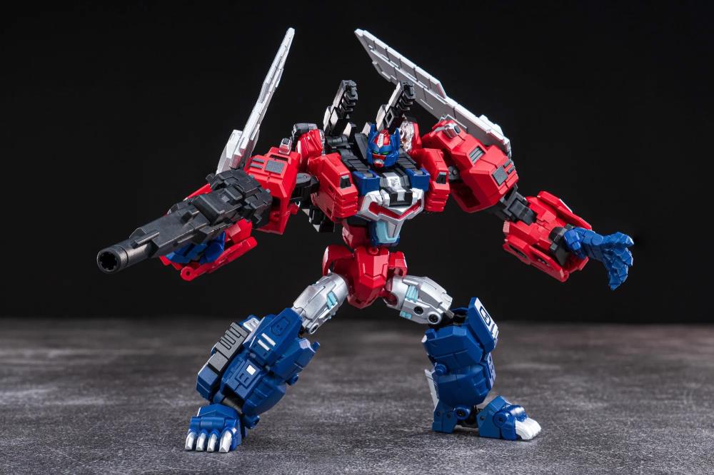 A new addition to Iron Factory's line of figures, introducing Primal Commander Scarlet! Complete with the ability to convert between robot, ape and vehicle, this figure also comes equipped with fitted leg frame accessories, hand parts, and additional accessories. Don't miss out and add this figure to your collection today!