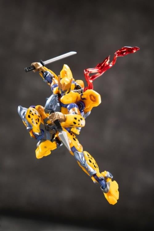 Iron Factory's Raiga is made of durable plastic, features a high level of articulation and is highly posable. The figure is built to a high standard and meticulously precision-engineered to Iron Factory standards. Raiga can convert between a robot form and an animal form. Be sure to add it to your collection!