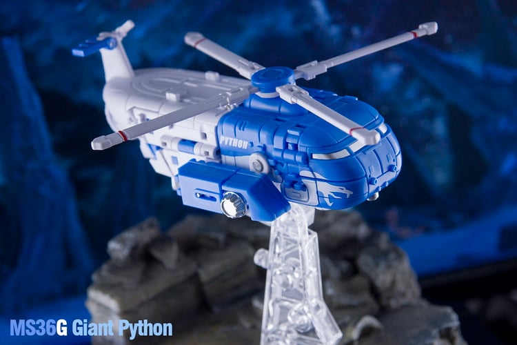 This MS-36W White Python figure can convert between three modes; robot, helicopter, and off-road vehicle. When in robot mode, the figure is fully articulated and features a blaster weapon.