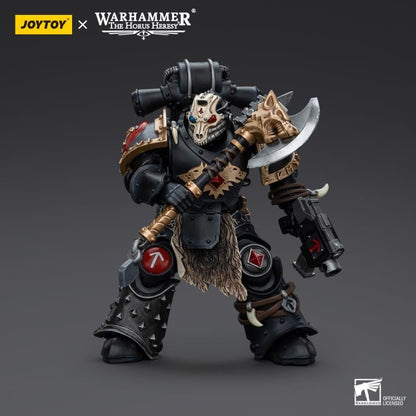 Joy Toy brings the Space Wolves to life with this Warhammer 40K 1/18 scale action figure! Savage and barbaric in their approach to warfare, the Space Wolves excel in close quarters combat. Seeking glory above all else, they nonetheless bring the might of the Emperor down on his enemies with a fury unmatched by the other Space Marine chapters.