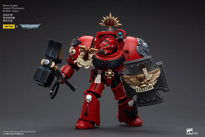 This 1/18 scale figure includes a variety of parts and accessories to allow you to customize your army of Warhammer 40k figures. Don't miss out on adding this figure to your collection!