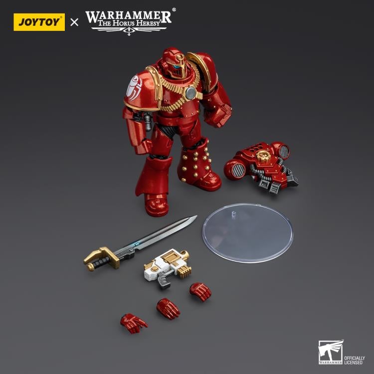 This highly detailed figure showcases the Tactical Squad Sergeant of the Thousand Sons Legion in MK IV armor, wielding a powerful Power Fist. This highly detailed 1/18 scale Warhammer The Horus Heresy Thousand Sons action figure features 28 points of articulation and comes with additional interchangeable parts.  Perfect for collectors and fans alike, this piece embodies the sorcery and strength of the Thousand Sons.