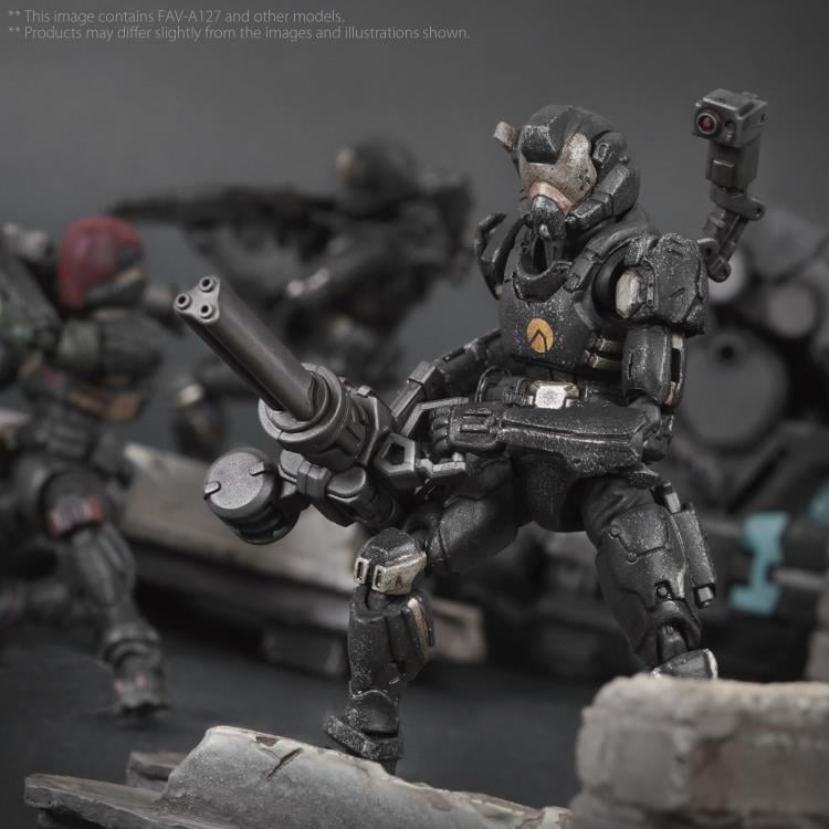 The Myrmidon Enforcer is equipped with the Omangan Empire’s new generation multi-armor, developed for the Abaddon Army. This armor incorporates and optimizes designs from the Synchro Mech pilot combat suits, maintaining protection for vital areas while providing infantry a more comfortable experience for extended combat wear.