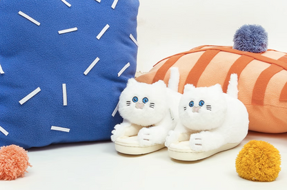 Cute Fashion Plush Cat Winter Home Slippers