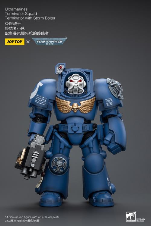 Joy Toy brings the Ultramarines to life with this Warhammer 40K 1/18 scale action figure! Highly disciplined and courageous warriors, the Ultramarines have remained true to the teachings of their Primarch Roboute Guilliman for 10,000 standard years. Keeping watch over the Imperium, they personify the very spirit of the Adeptus Astartes.