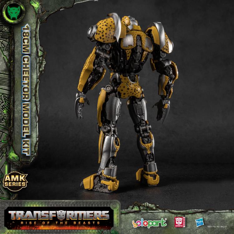 This figure is part of Yolopark’s AMK series line which are easy to assemble action figures. All parts come pre-prainted and pre-assembled, so you just have to connect head, torso, limbs and some extra panels. Once constructed, you end up a highly detailed figure of Cheetor from the upcoming Transformers: Rise of the Beasts movie, standing just over 7 inches tall and packed with premium articulation