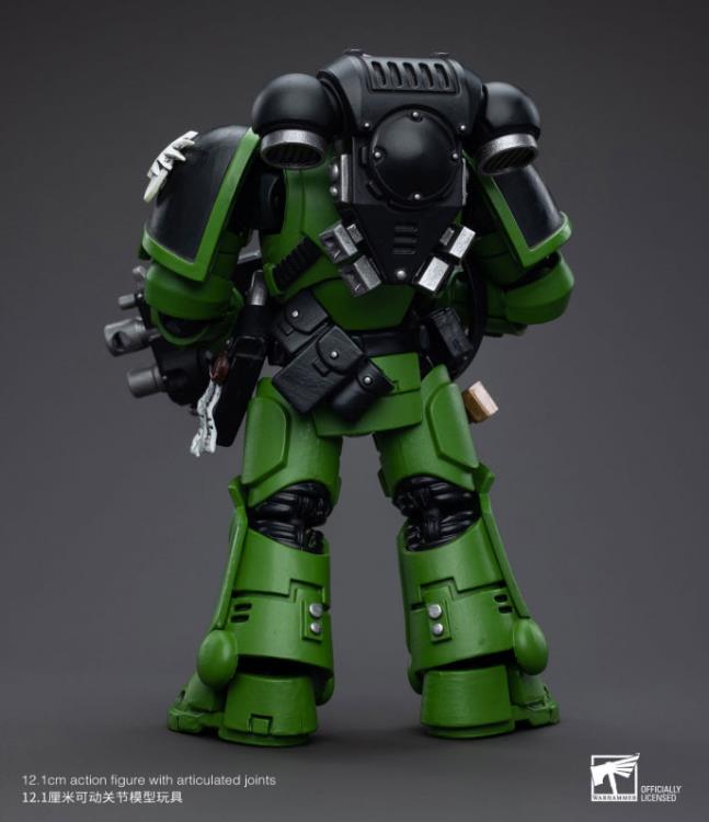 Hailing from a volcanic and unstable world, the Space Marine Chapter of the Salamanders take great care to avoid human casualties during their wars against Chaos. Deeply embedded in the Promeathan Cult, these warriors hone their skills to a lethal edge to protect Humanity. Each figure typically includes interchangeable hands and weapon accessories and stands between 4" and 6" tall.