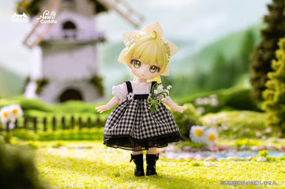 Hasuki presents Fiori, the first figure in their new series, New Cuddle! 

The New Cuddle series features non-scale chibi-style characters with real fabric outfits. The sparkling glass eyes bring the characters to life and melt your heart. With alternate face plates and hands, you can create a variety of scenes and displays.