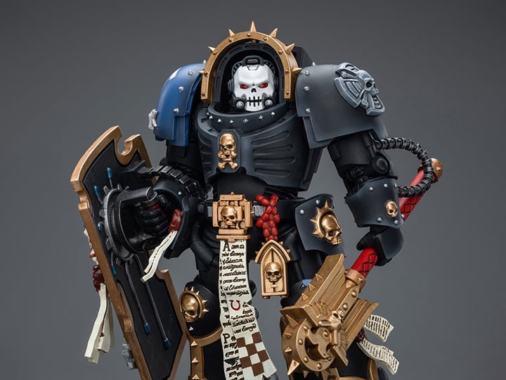 Joy Toy brings the Ultramarines to life with this Warhammer 40K 1/18 scale action figure! Highly disciplined and courageous warriors, the Ultramarines have remained true to the teachings of their Primarch Roboute Guilliman for 10,000 standard years. Keeping watch over the Imperium, they personify the very spirit of the Adeptus Astartes.