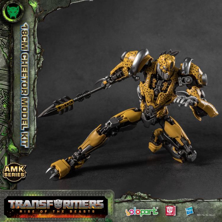 This figure is part of Yolopark’s AMK series line which are easy to assemble action figures. All parts come pre-prainted and pre-assembled, so you just have to connect head, torso, limbs and some extra panels. Once constructed, you end up a highly detailed figure of Cheetor from the upcoming Transformers: Rise of the Beasts movie, standing just over 7 inches tall and packed with premium articulation