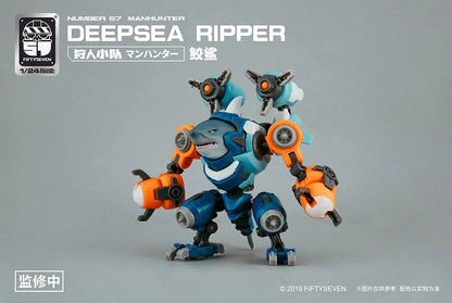 Create a fantastic underwater adventure display with the Deepsea Ripper model kit. With multiple heads and accessories you can set the scene just how you like.