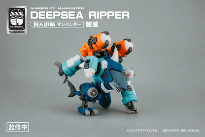 Create a fantastic underwater adventure display with the Deepsea Ripper model kit. With multiple heads and accessories you can set the scene just how you like.