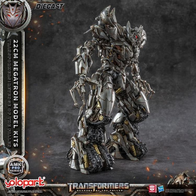 The ruthless and commanding Megatron — as seen in Transformers: Revenge of the Fallen — returns in a fearsome new form! Now brought to life as part of the AMK PRO Series Model Kits, this meticulously detailed figure captures the Decepticon leader’s raw menace and corroded war machine aesthetic with stunning accuracy.