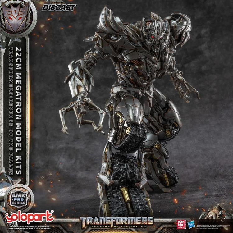 The ruthless and commanding Megatron — as seen in Transformers: Revenge of the Fallen — returns in a fearsome new form! Now brought to life as part of the AMK PRO Series Model Kits, this meticulously detailed figure captures the Decepticon leader’s raw menace and corroded war machine aesthetic with stunning accuracy.